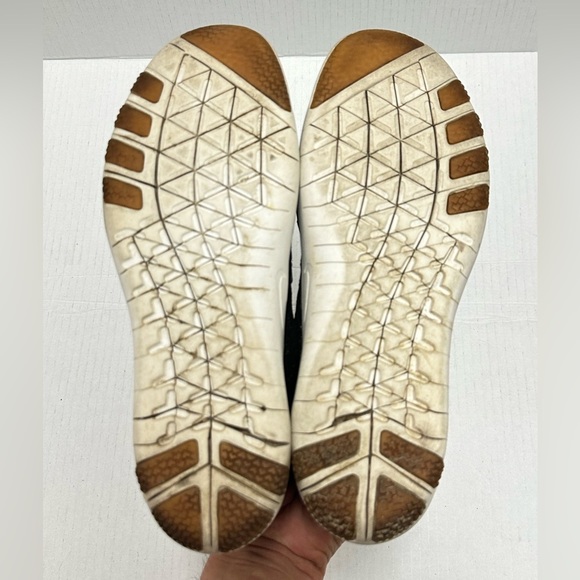 Nike Size 9 - Picture 5 of 6